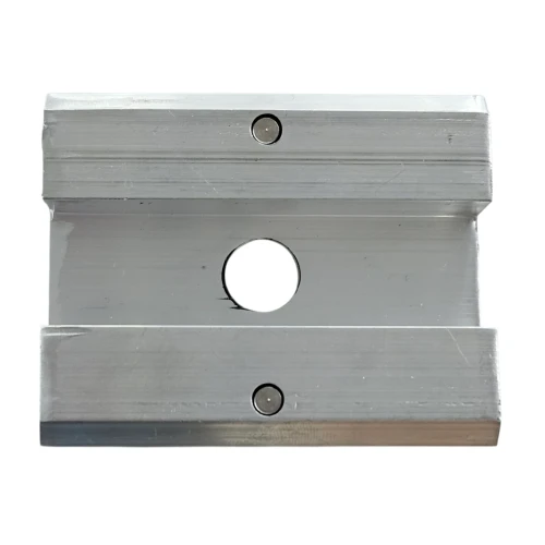 Centre clamp low H8 with pin PV-04-18 (3)